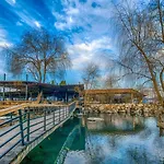 Prázdninový areál Etno Village Cardaci Vitez
