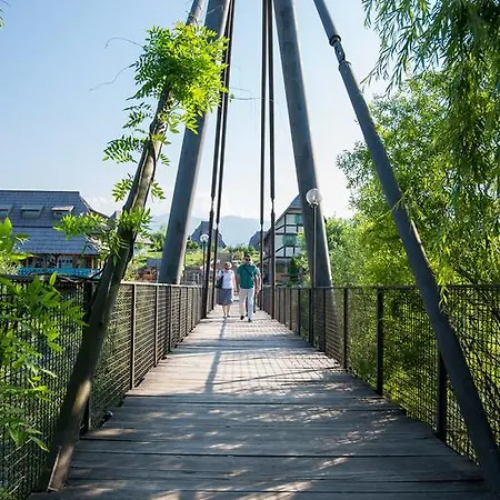 Etno Village Cardaci 4* Vitez