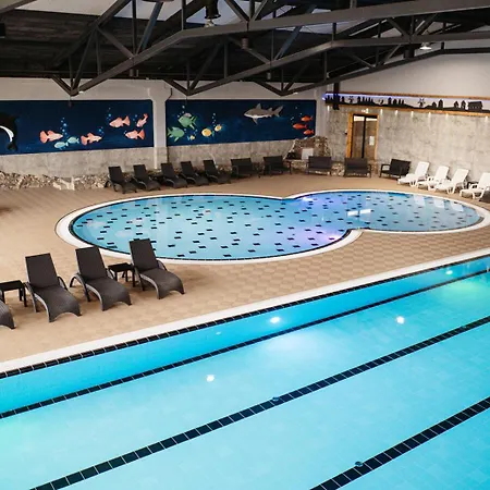 قرية إتنو كارداتشي فيتيس