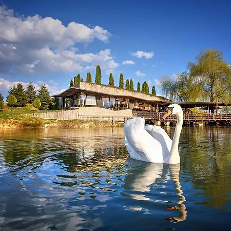 Park za odmor Etno Village Cardaci 4*