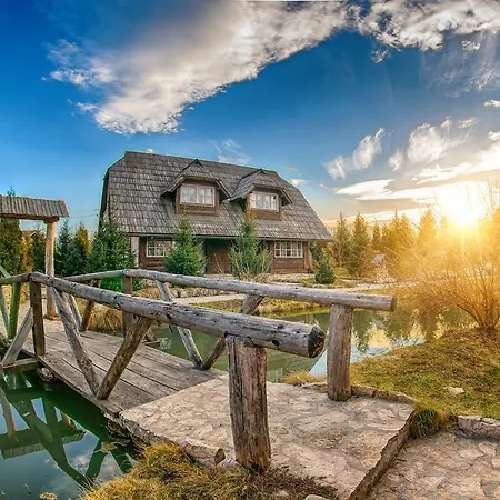 Ferienpark Etno Village Cardaci Vitez