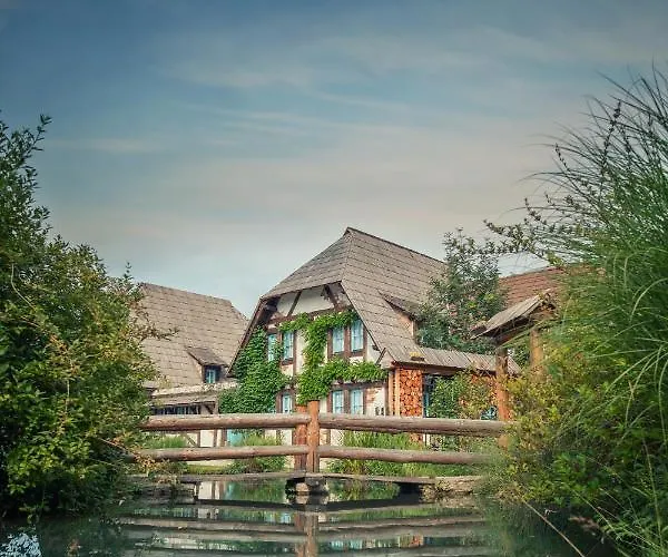 Etno Village Cardaci 4* Vitez