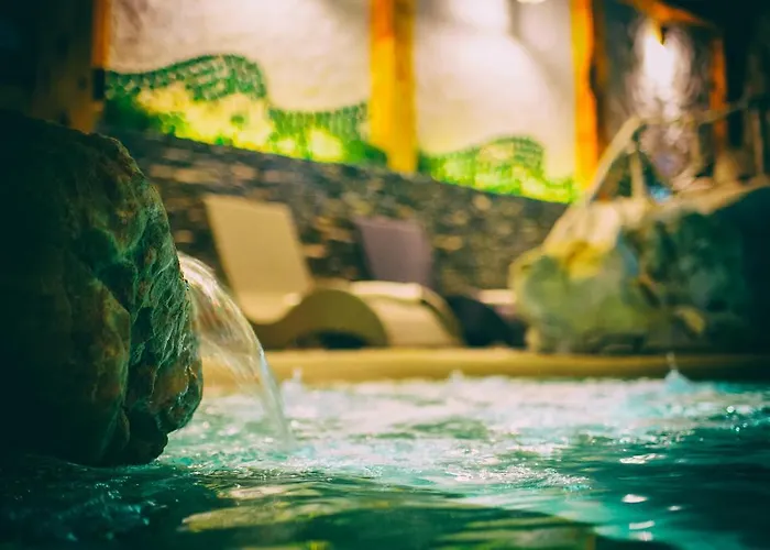 Etno Village Cardaci 4* Vitez