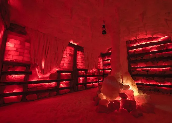 Etno Village Cardaci 4* Vitez